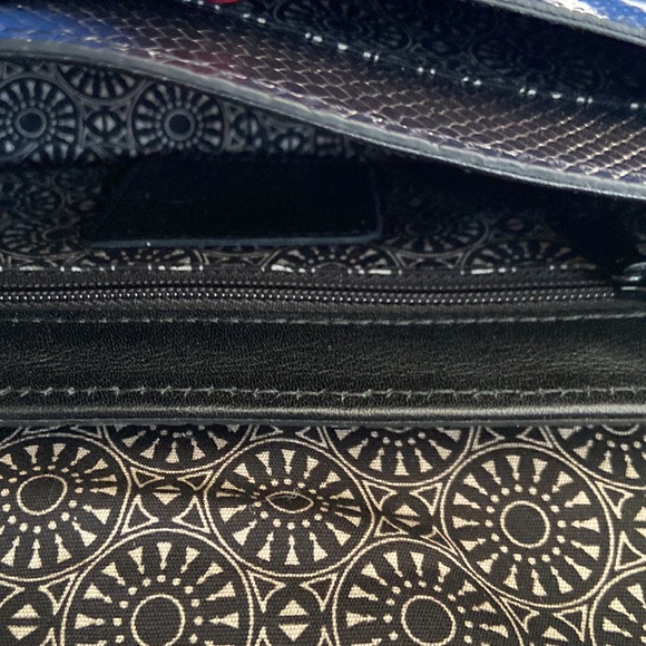 Gorgeous and exotic! Brighton Africa Stories Tarina Python Baguette Handbag. - Picture 11 of 16